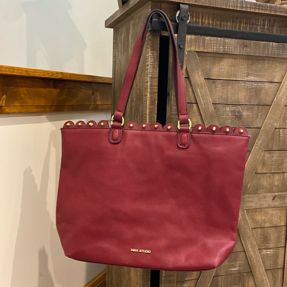 Max Studio Maroon Handbag